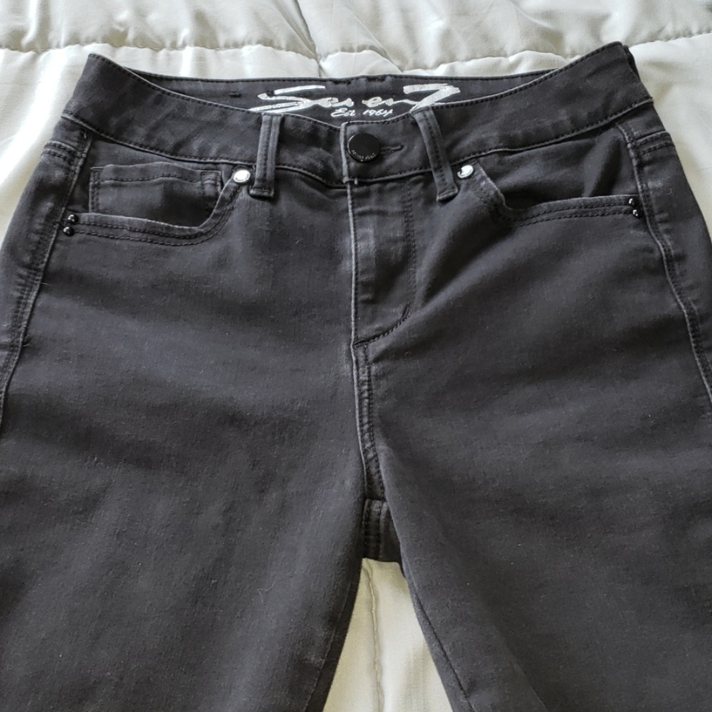 Seven 7 Size 4 - Picture 2 of 8